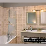 Chateau De La Pastelliere - Un Voyage Dans Le Temps Villa Combrand