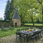 Chateau De La Pastelliere - Un Voyage Dans Le Temps * Combrand