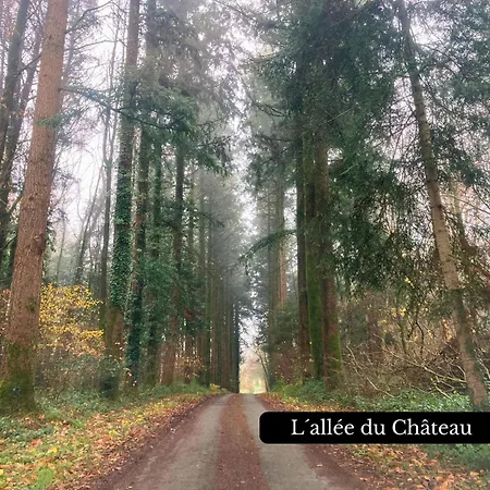 Chateau De La Pastelliere - Un Voyage Dans Le Temps *